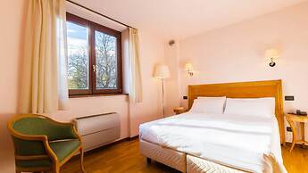 Center Hotel