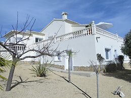 Villa Lirios