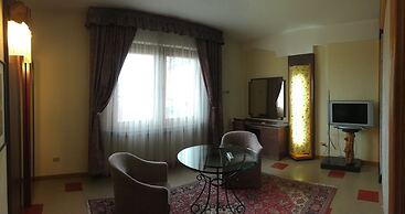 La Cittadella Dell'Oasi Hotel