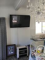 The Best Exotic Magnolia Cottage