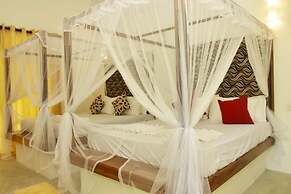 Safari Queens Resort