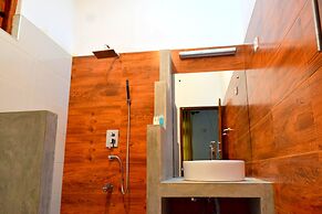 Safari Queens Resort