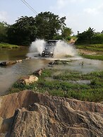 Safari Queens Resort