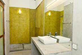 Safari Queens Resort