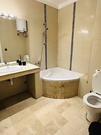 La Perle de Gauthier  by StayInMorocco