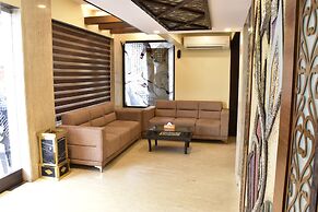 Hotel Kalpana Palace