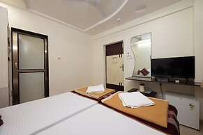 Hotel Kalpana Palace