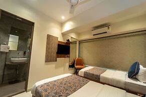 Hotel Kalpana Palace