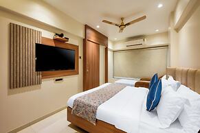Hotel Kalpana Palace