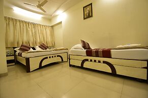 Hotel Kalpana Palace