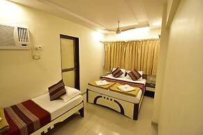 Hotel Kalpana Palace