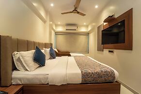Hotel Kalpana Palace