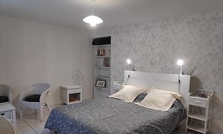 Logis De Chezelles