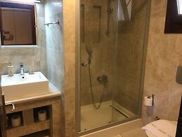 Villanaz Apart Hotel