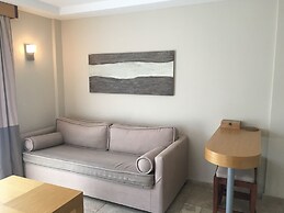 Villanaz Apart Hotel