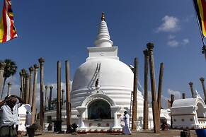 Sat Nam Village Eco-Hotel