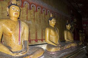 Sat Nam Village Eco-Hotel