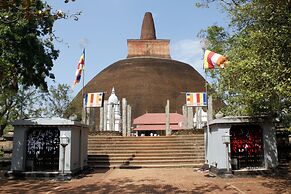 Sat Nam Village Eco-Hotel