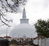 Sat Nam Village Eco-Hotel