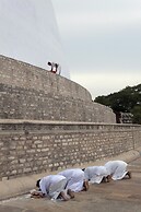 Sat Nam Village Eco-Hotel