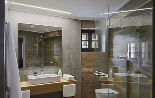 MounTrace Suites & Spa