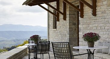 MounTrace Suites & Spa