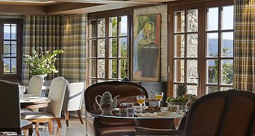 MounTrace Suites & Spa