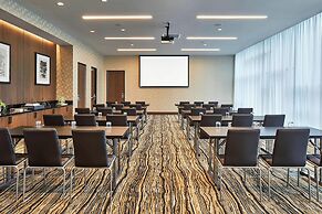 AC Hotel by Marriott Cleveland Beachwood