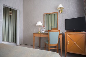 Best City Hotel