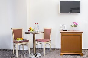 Best City Hotel