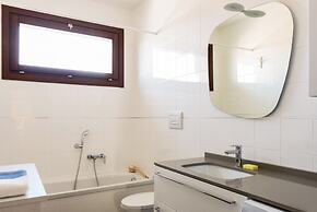 Home at Hotel - Sarca