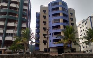 Hi La Residence Flat