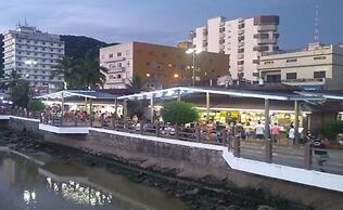 Hi La Residence Flat