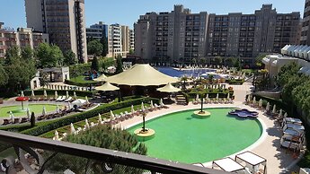 Sandapart Royal Beach Apartments