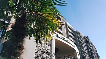 Sandapart Royal Beach Apartments