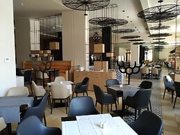 Sandapart Royal Beach Apartments