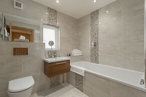 The Queens View Luxury B&B