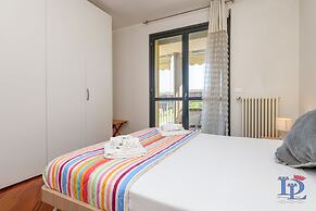 Desenzanoloft – Butterfly and Pools