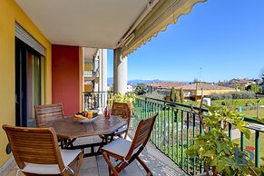 Desenzanoloft – Butterfly and Pools