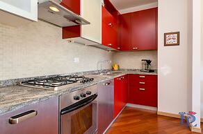 Desenzanoloft – Butterfly and Pools