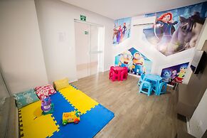 Serra Madre Residence