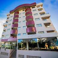 Serra Madre Residence