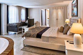 Salonika Suites