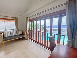 Bang Saphan Resort Hotel