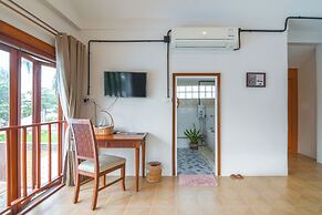 Bang Saphan Resort Hotel