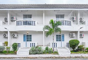 Bang Saphan Resort Hotel