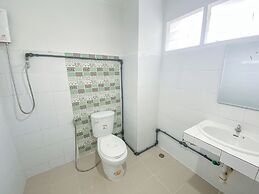 Bang Saphan Resort Hotel