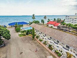 Bang Saphan Resort Hotel