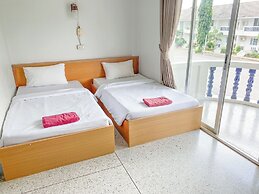 Bang Saphan Resort Hotel