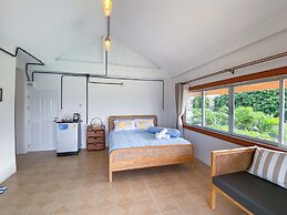 Bang Saphan Resort Hotel